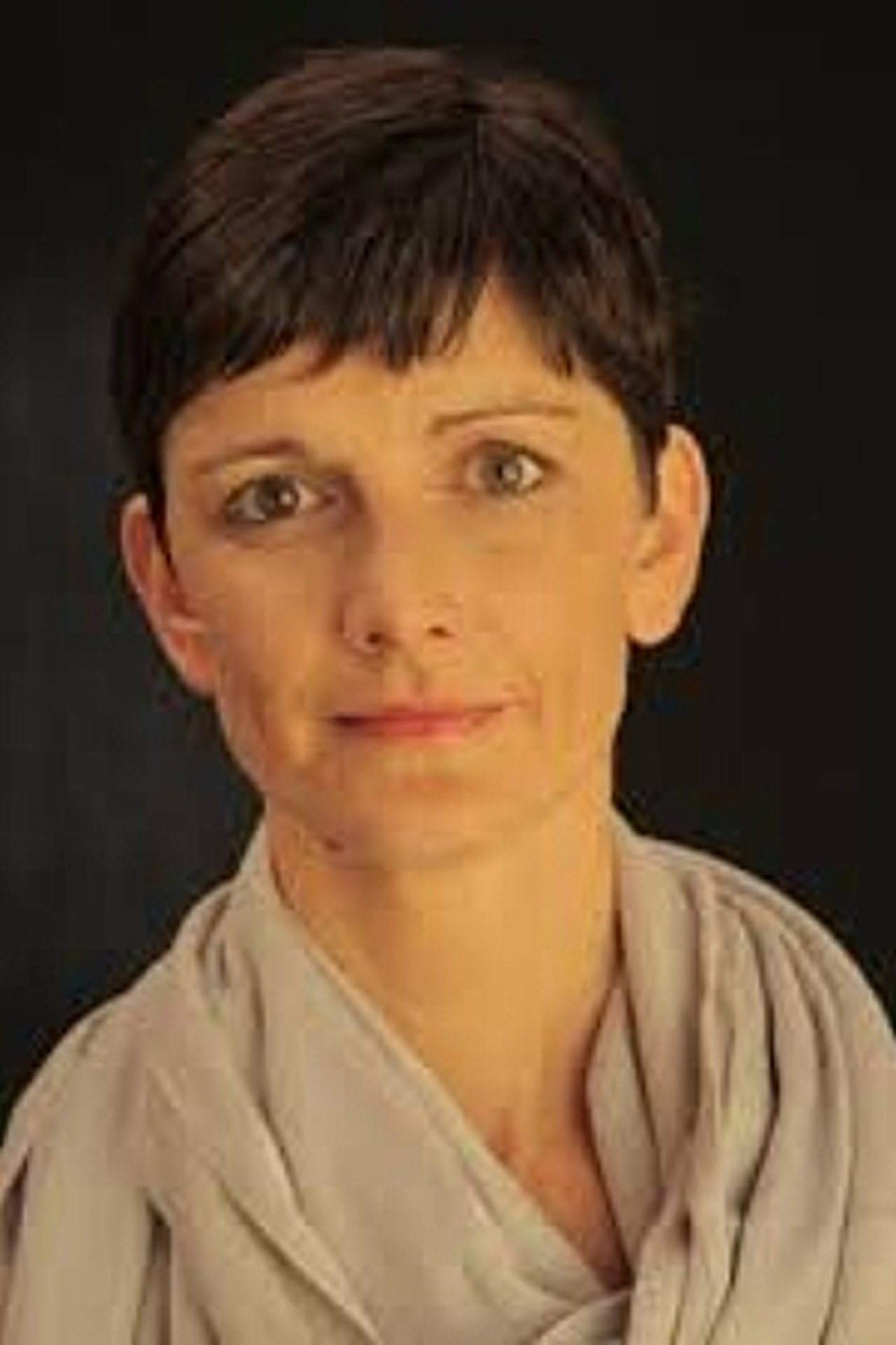 Кэролайн Мидгли