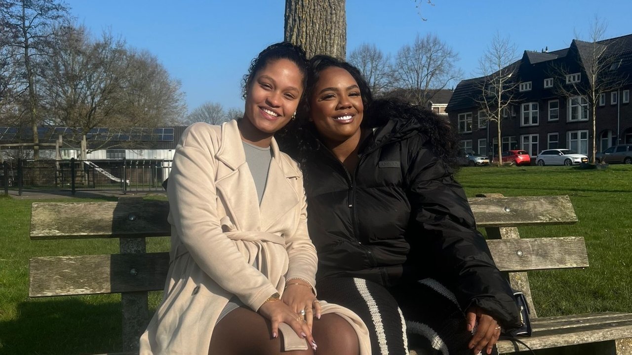 Vier handen op één buik - Season 11 Episode 2 : Kadidia and Vonneke Bonneke