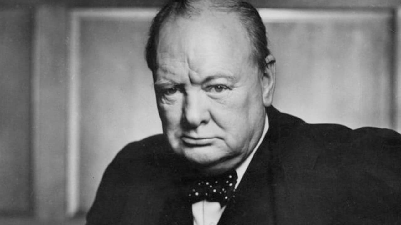 Scen från Winston Churchill: Walking with Destiny