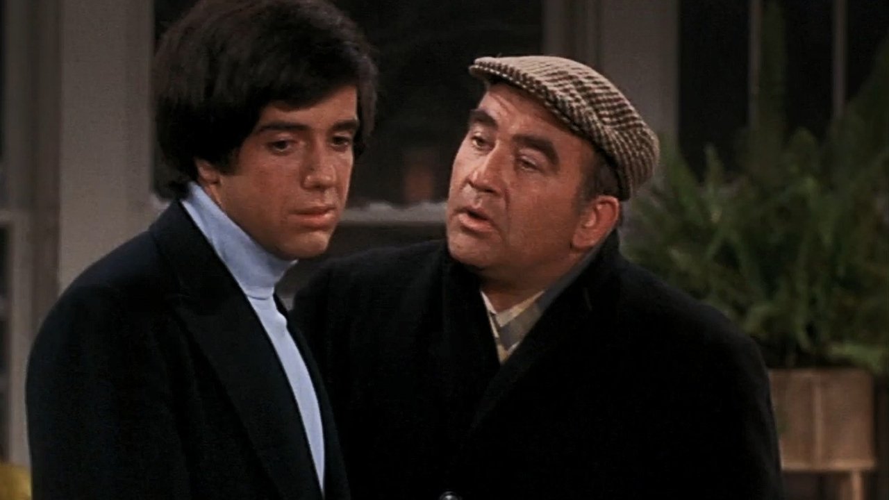 The Mary Tyler Moore Show - Season 1 Episode 13 : He's All Yours