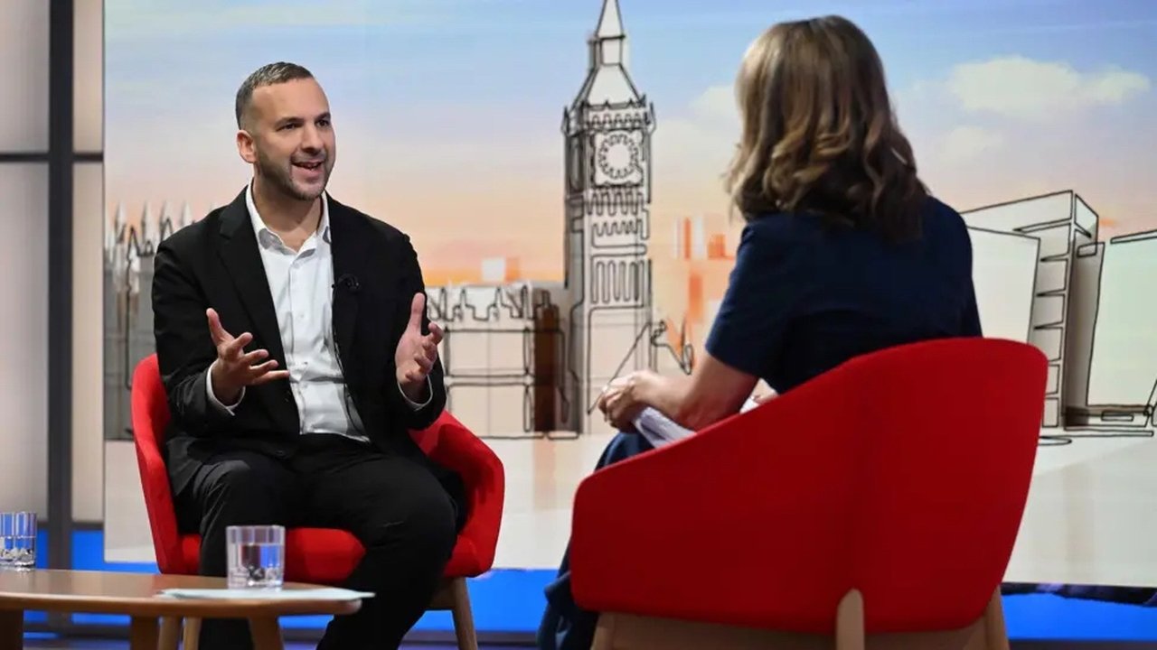 Sunday with Laura Kuenssberg - Season 6 Episode 7 : Prince Andrew, green energy and Zack Polanski