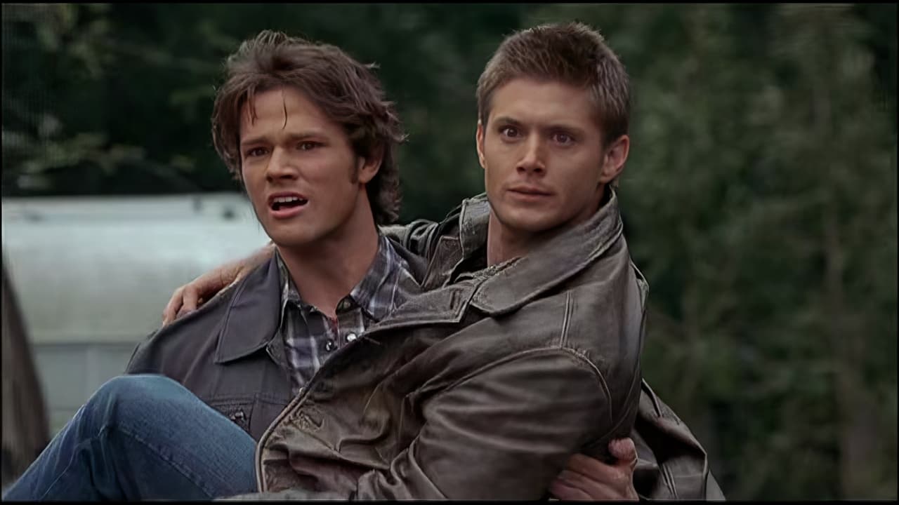 Supernatural - Season 0 Episode 53 : Season 1 Gag Reel