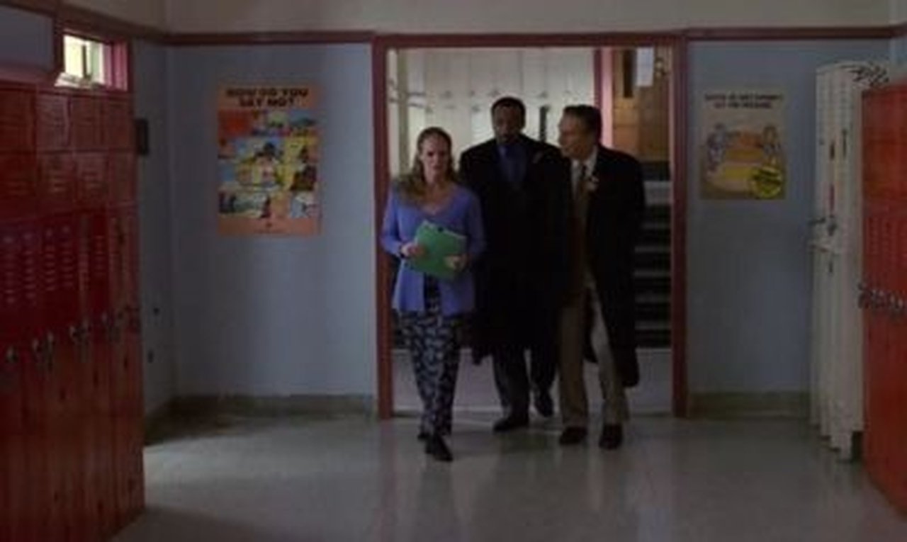Law & Order - Season 12 Episode 16 : Born Again