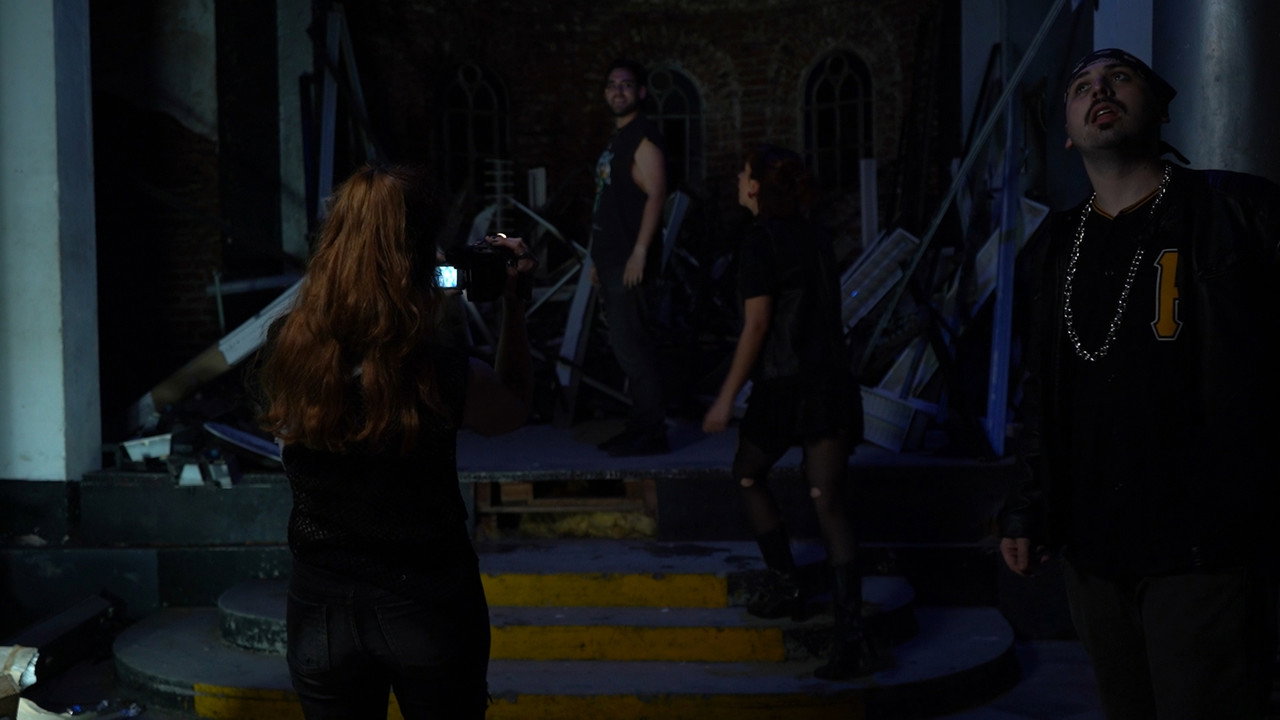 Houngan still 4