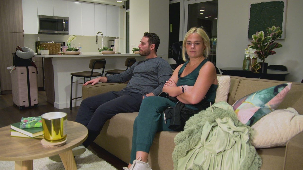 Married at First Sight - Season 17 Episode 8 : Divorce, Prayers and Spider Scares