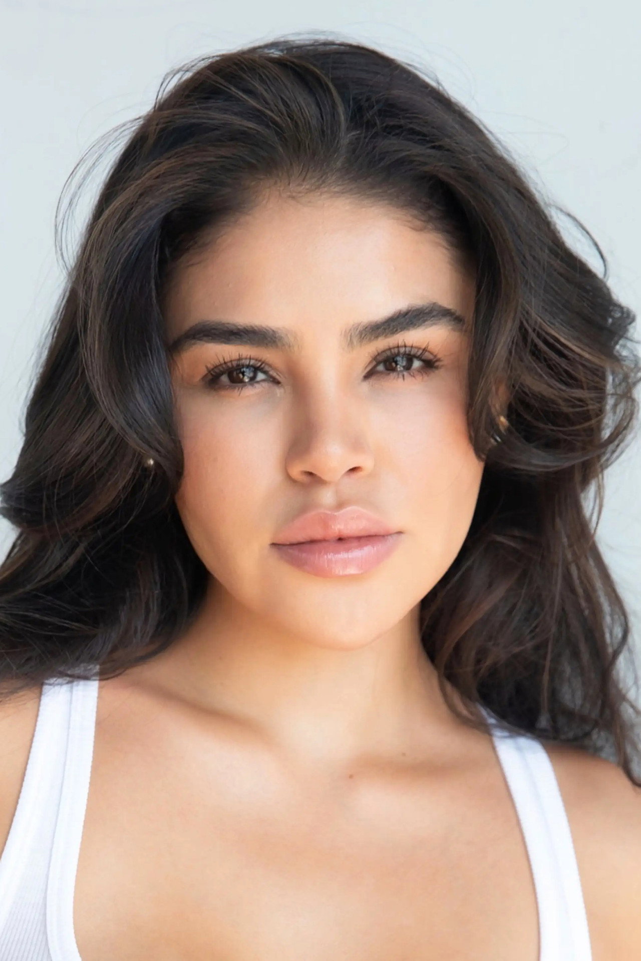 Fernanda Flores