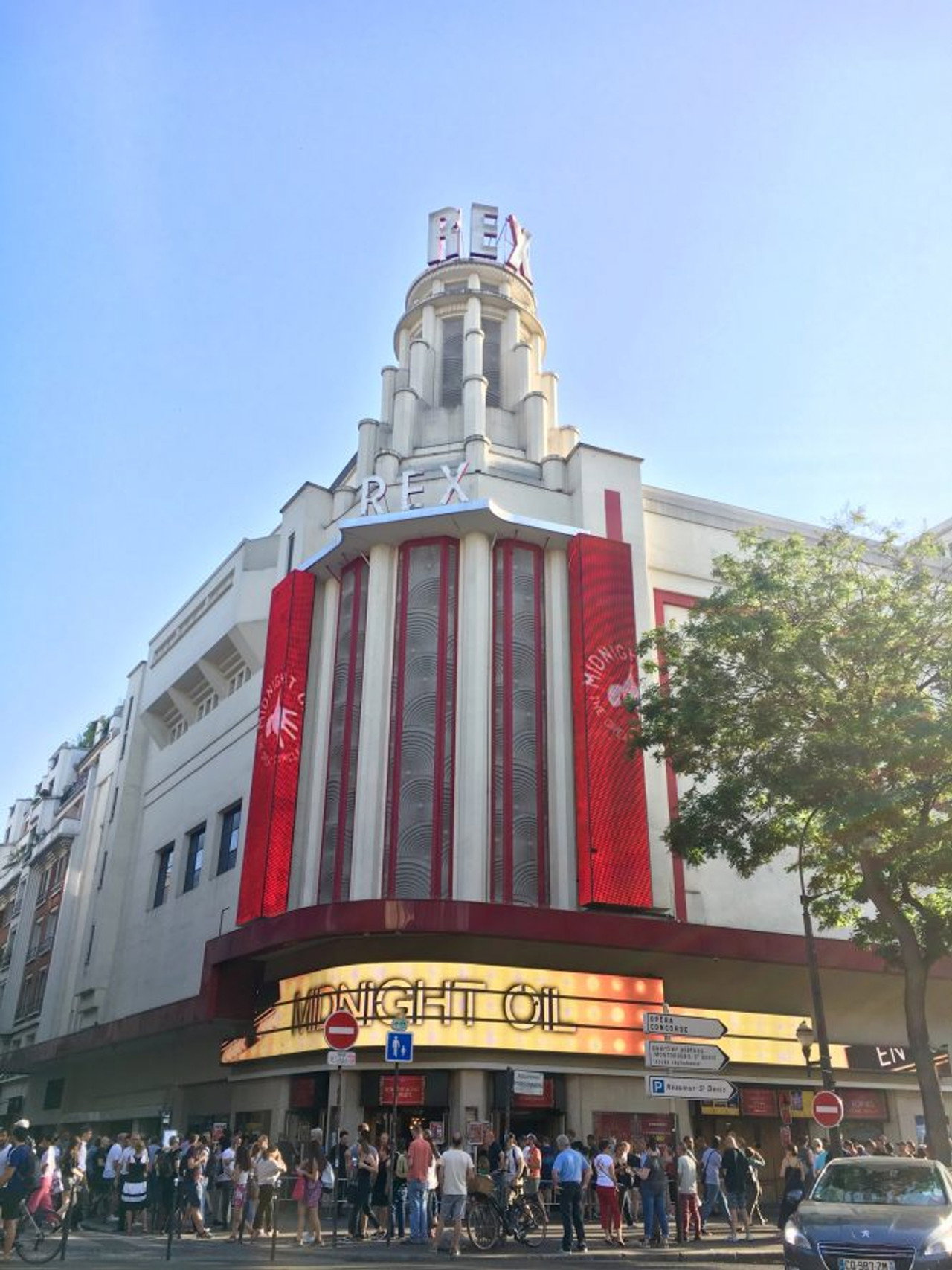 Midnight Oil - Live at the Grand Rex Backdrop