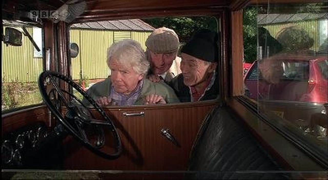 Last of the Summer Wine - Season 27 Episode 9 : Plenty of Room in the Back