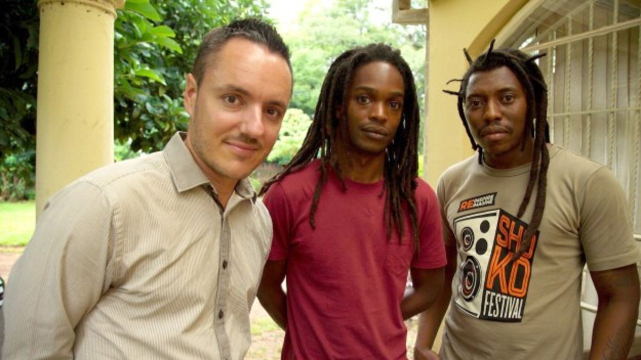 Unreported World - Season 16 Episode 3 : Standing Up to Mugabe