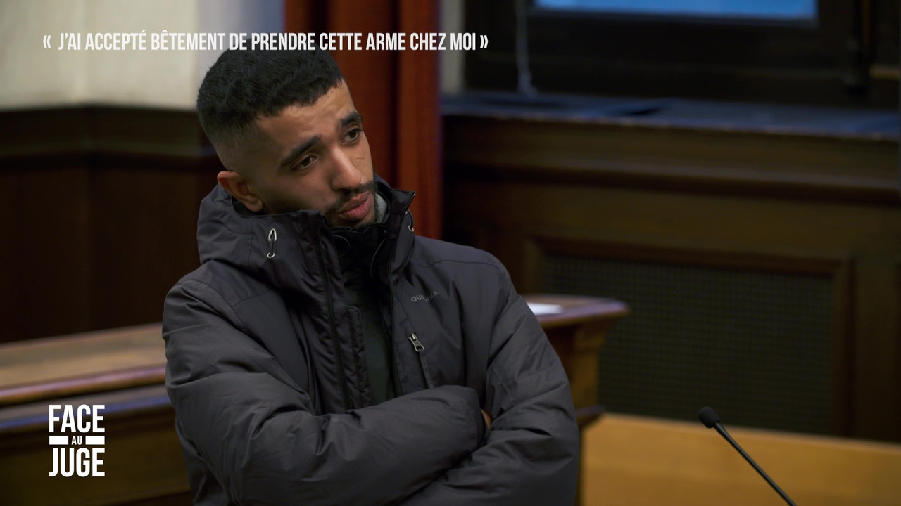 Face au juge — « J'ai accepté bêtement de prendre cette arme chez moi »