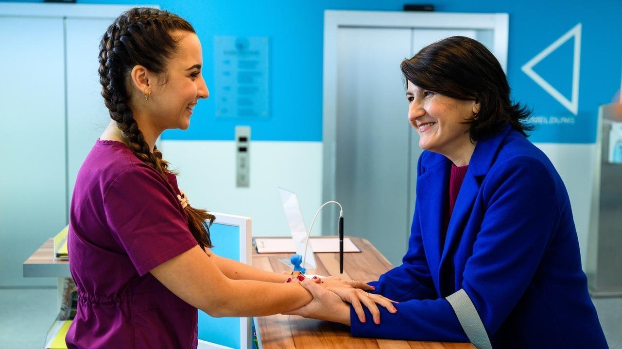 Bettys Diagnose - Season 8 Episode 8 : Episode 8