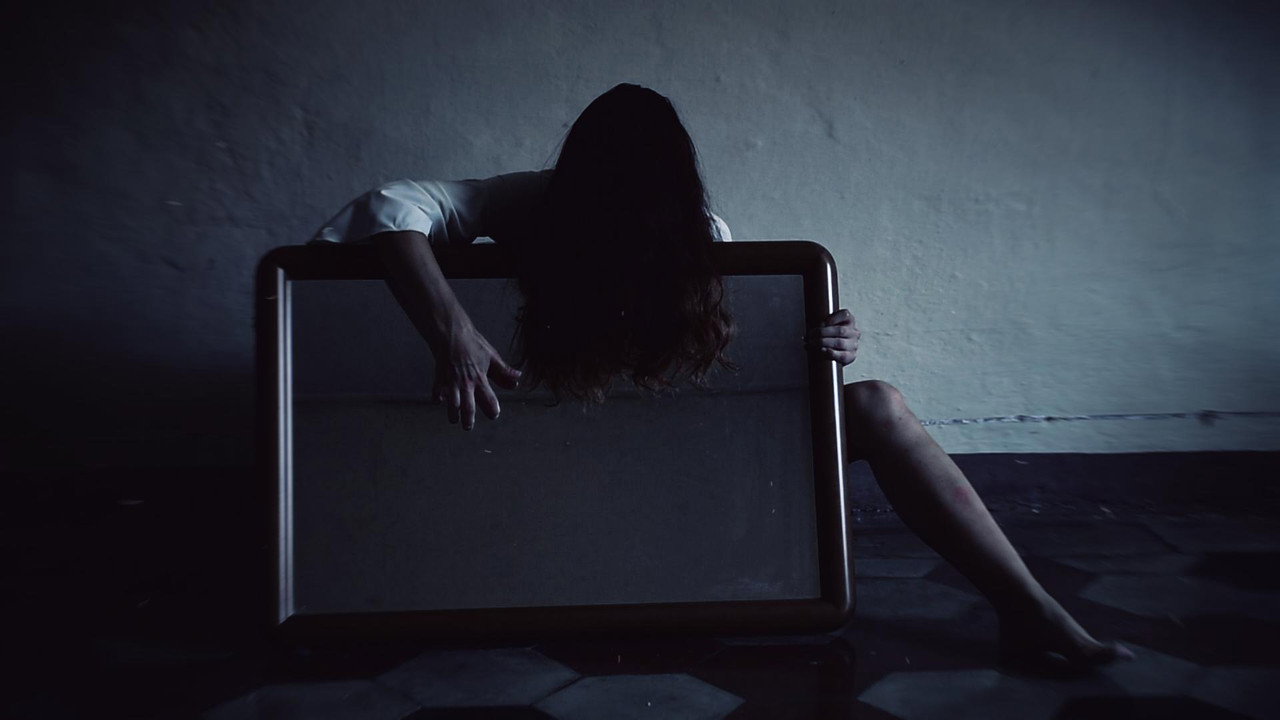 Reflex still 3