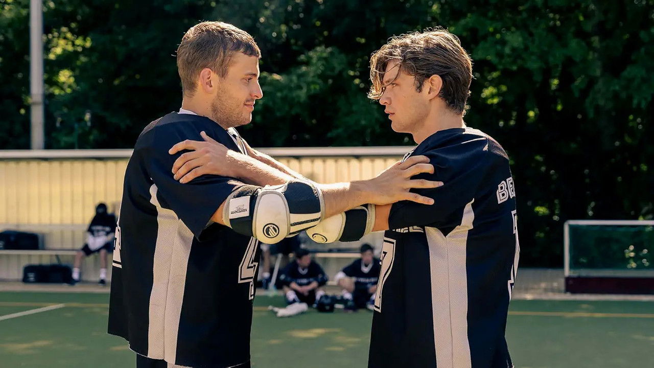 Maxton Hall - The World Between Us - Season 2 Episode 6 : Reaching for the Stars