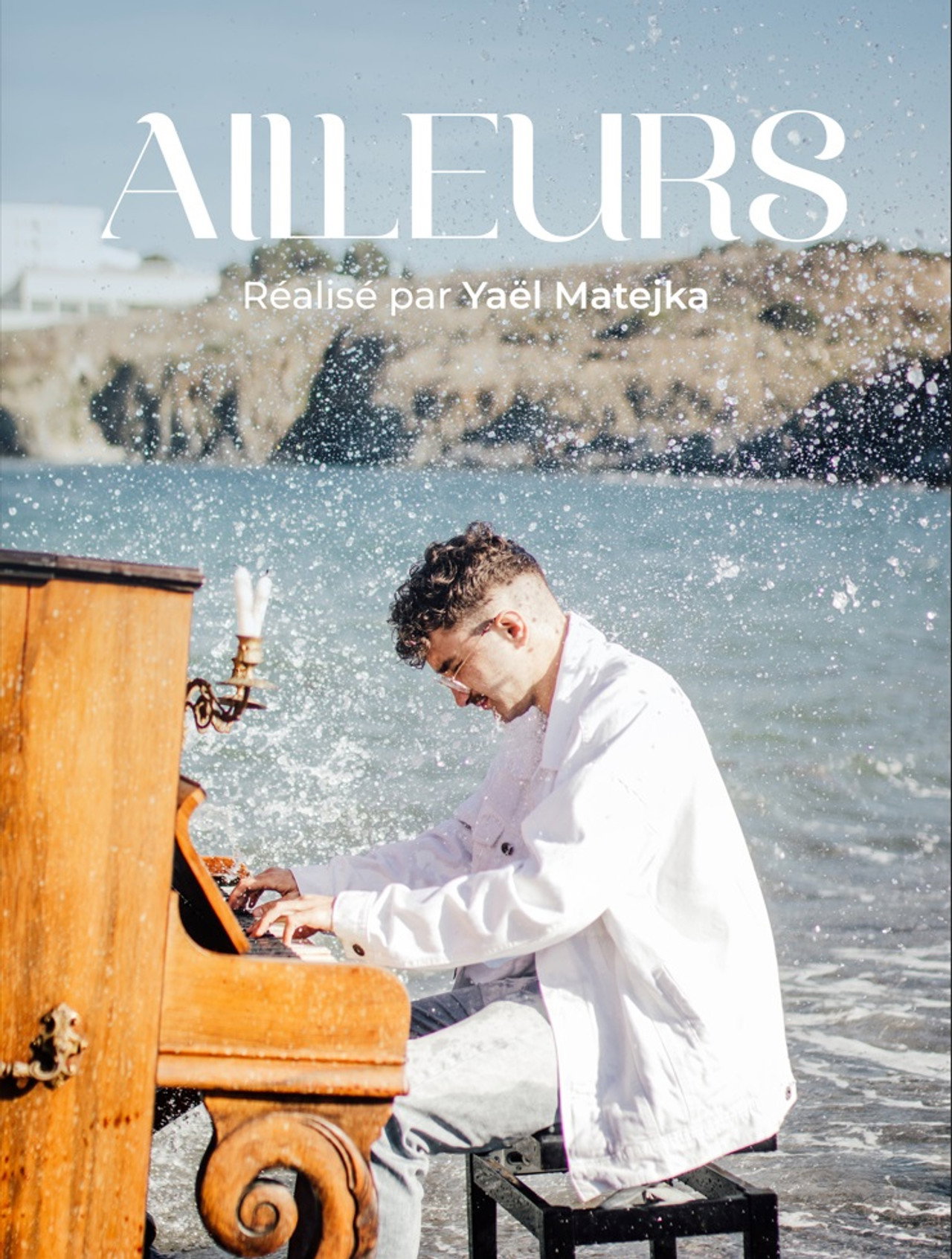 Ailleurs