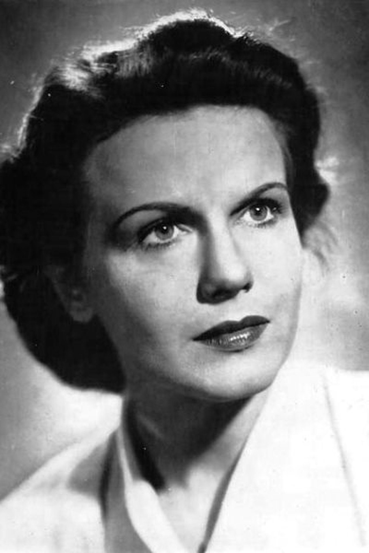 Photo of Yvonne Merin