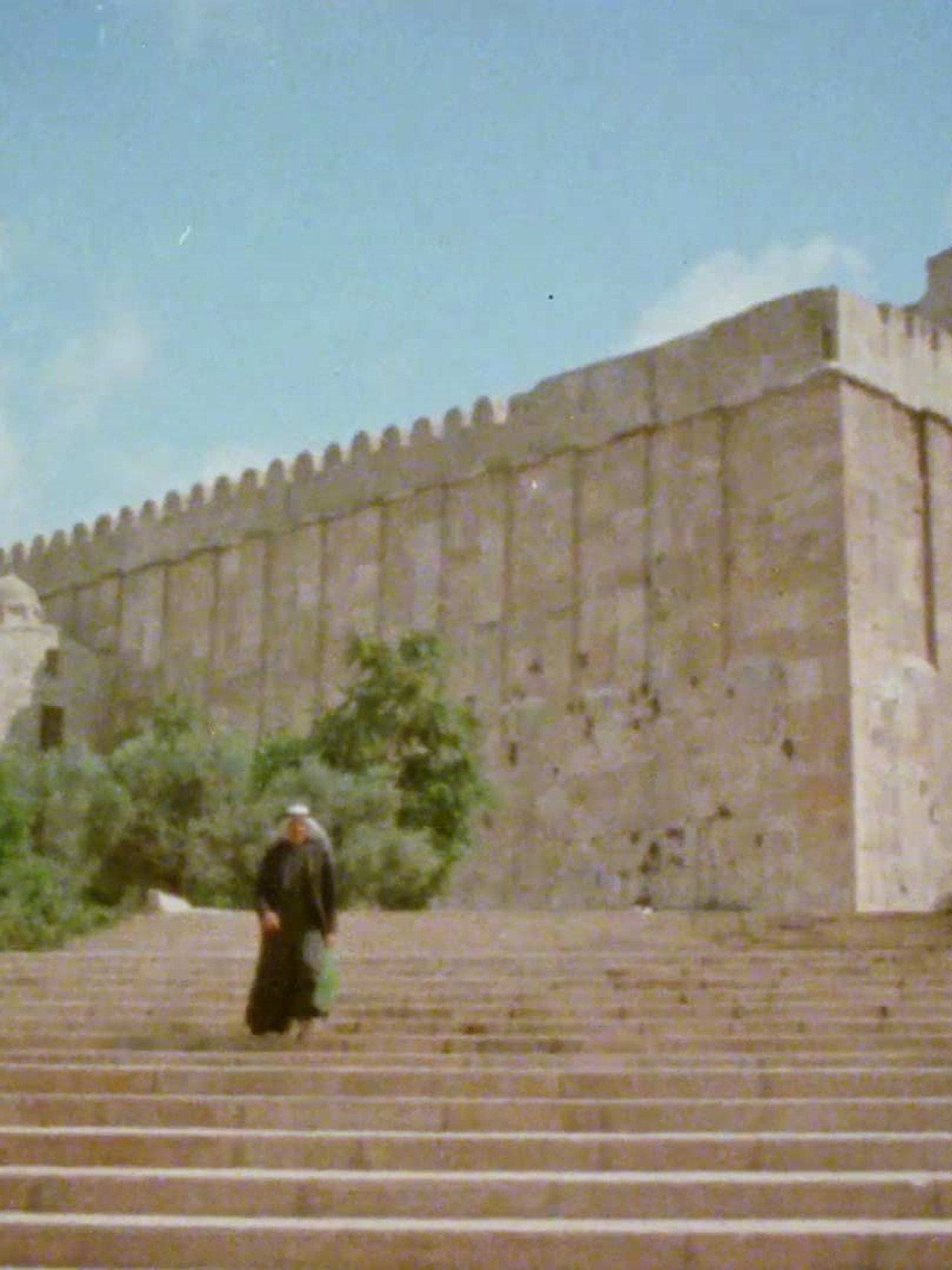 מזכרות מחברון filmaffisch