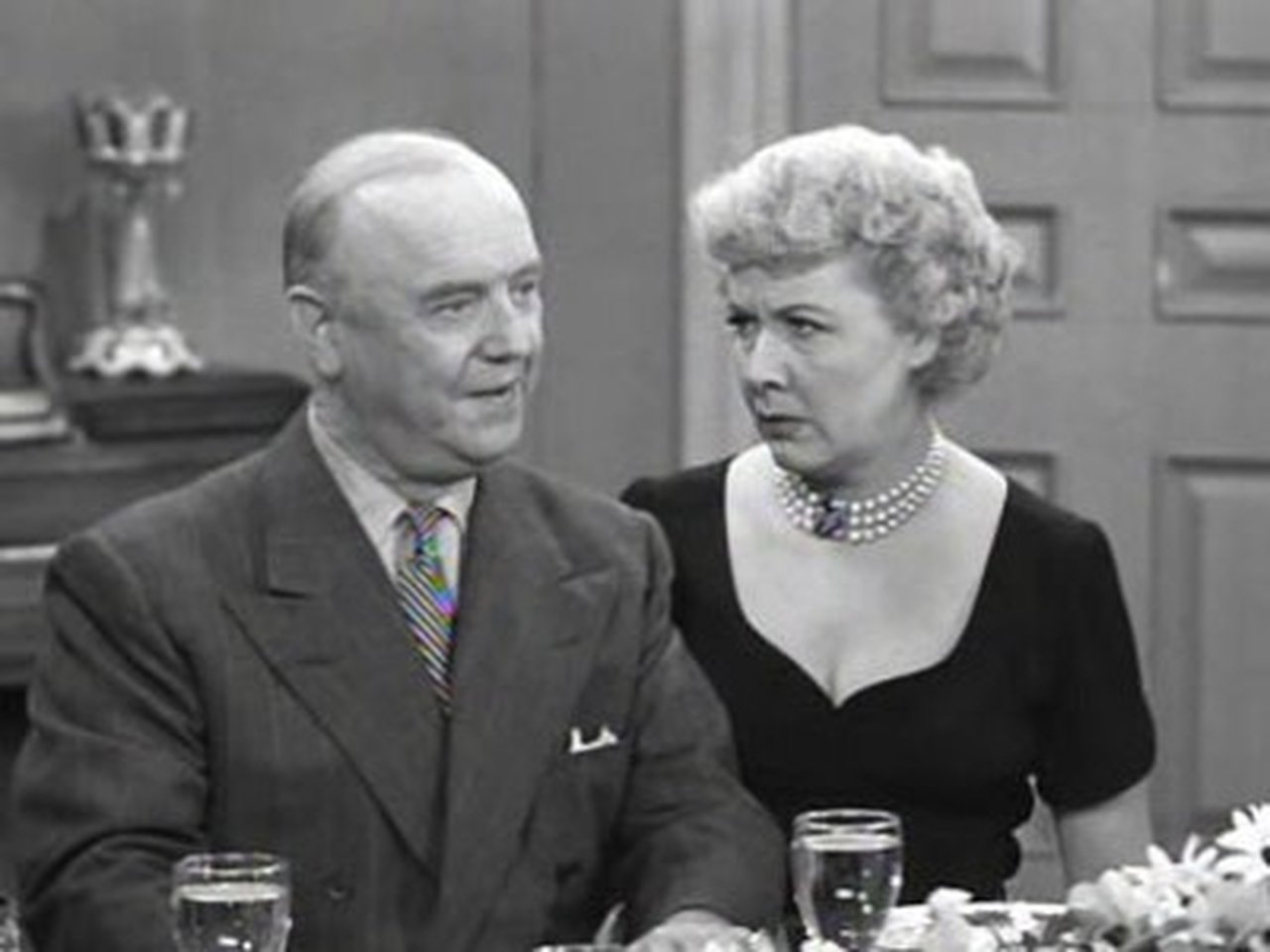 I Love Lucy - Season 1 Episode 22 : Fred and Ethel Fight
