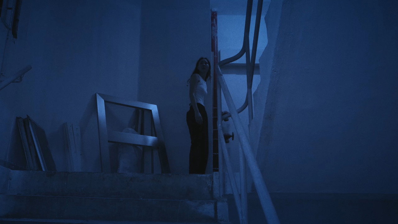Frontlight still 4
