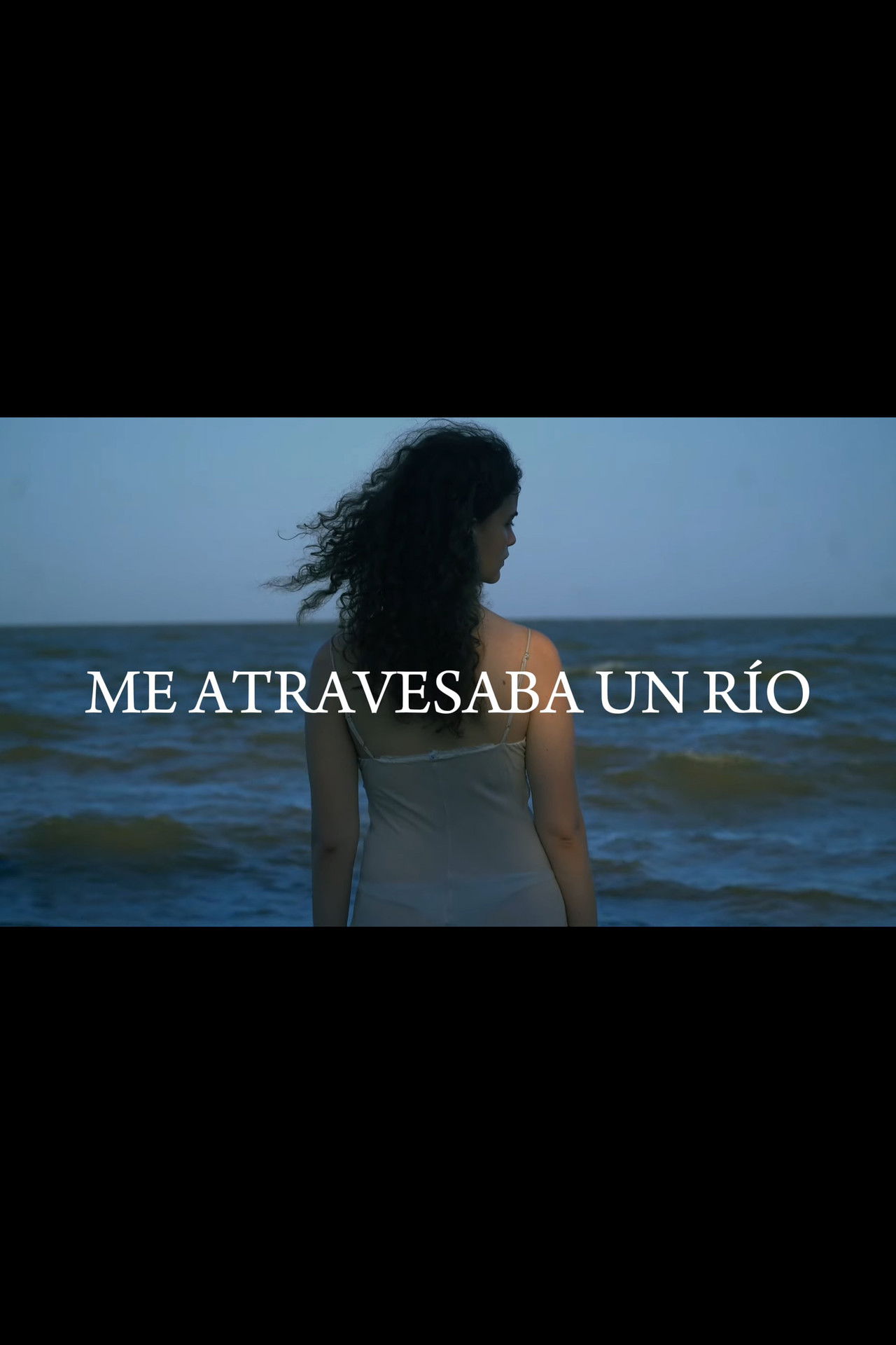 Me atravesaba un río Backdrop