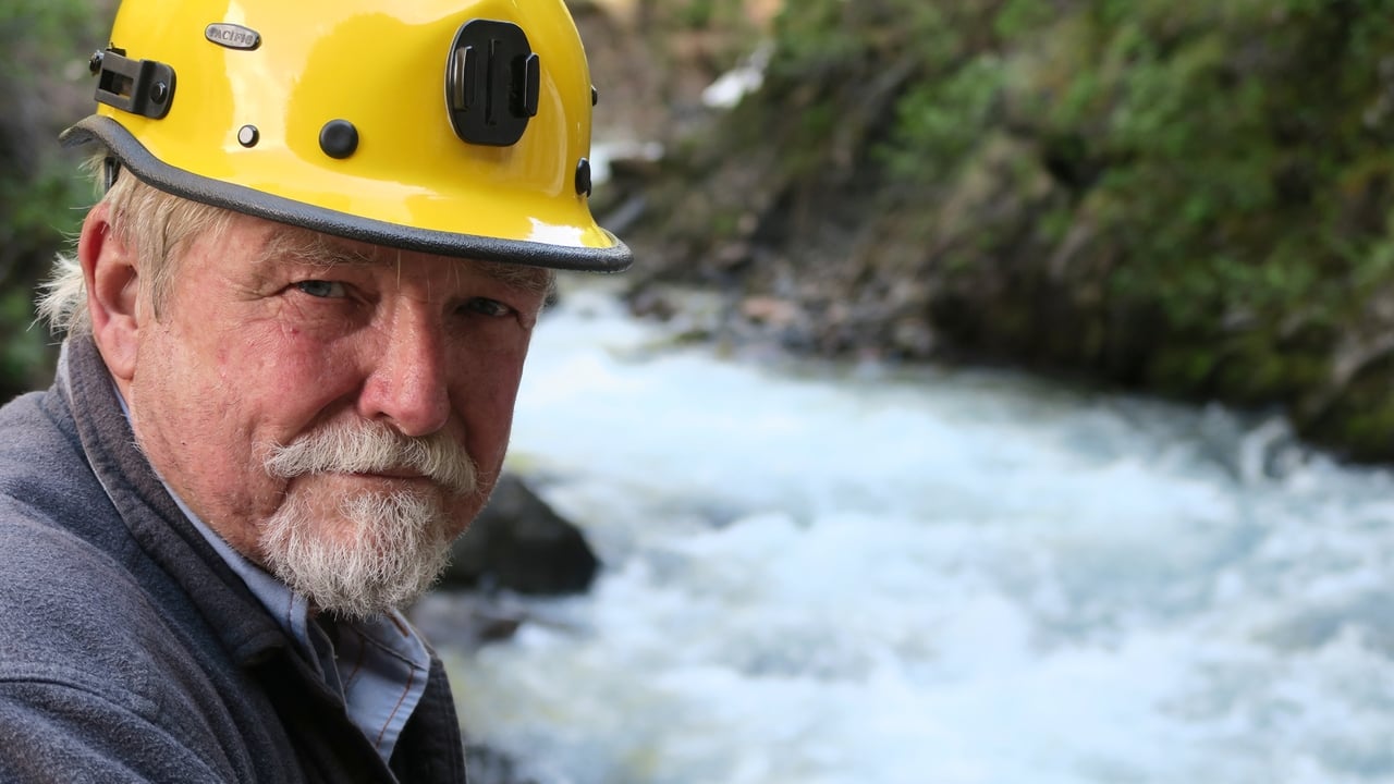 Gold Rush: White Water - Season 1 Episode 1 : Between Craziness & Insanity