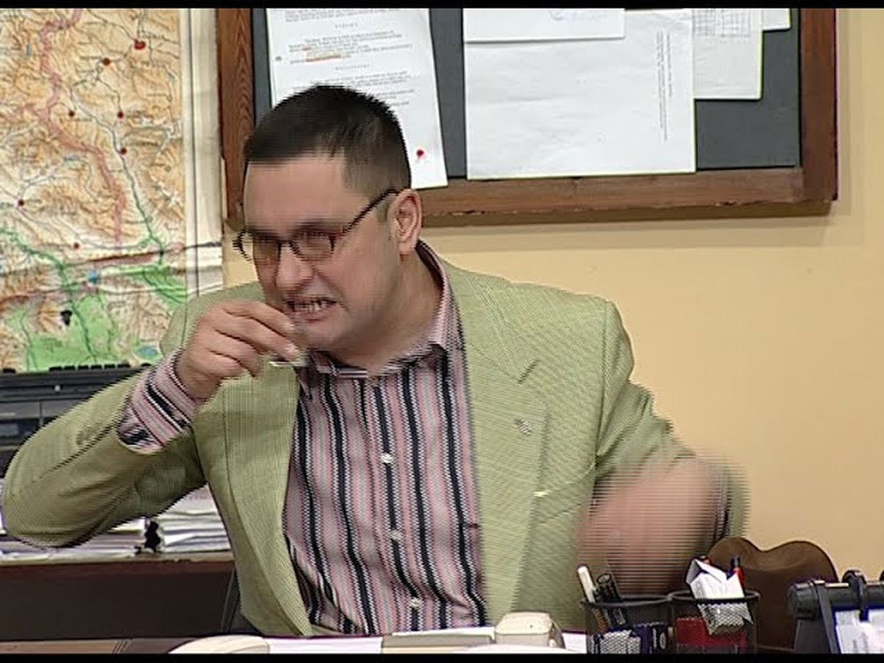 Government Job - Season 3 Episode 72 : 473 Alkoholičari