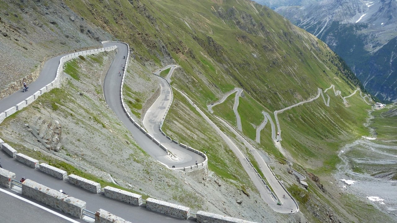 Scen från Stelvio. Crocevia della Pace