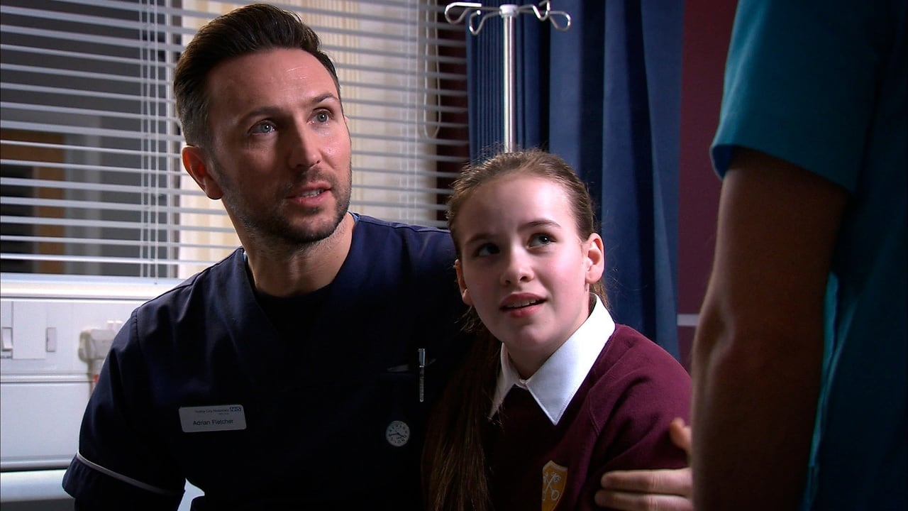 Holby City - Season 17 Episode 28 : All About Evie