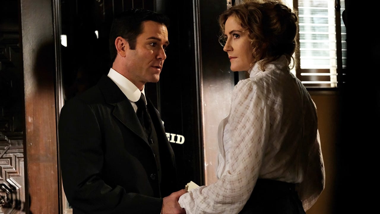 Murdoch Mysteries - Season 11 Episode 17 : Shadows are Falling