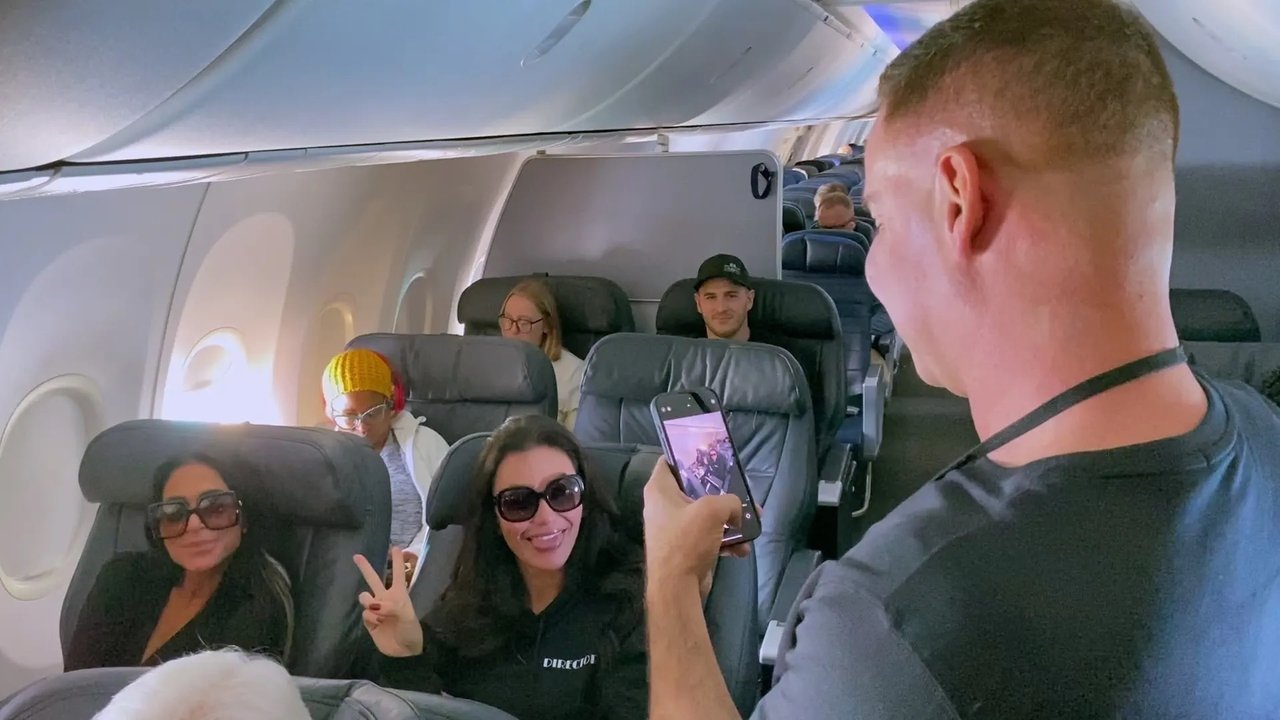 Jersey Shore: Family Vacation - Season 8 Episode 8 : Jamaica Bound