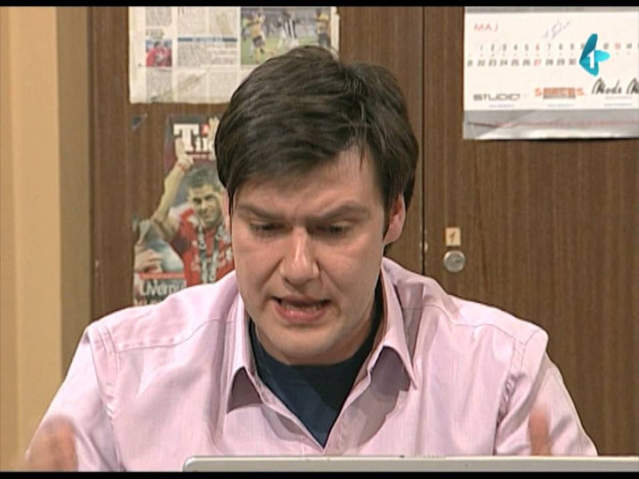 Government Job - Season 1 Episode 127 : Fakultet