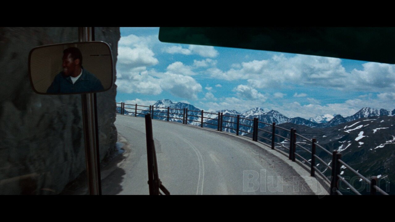 The Italian Job background 25