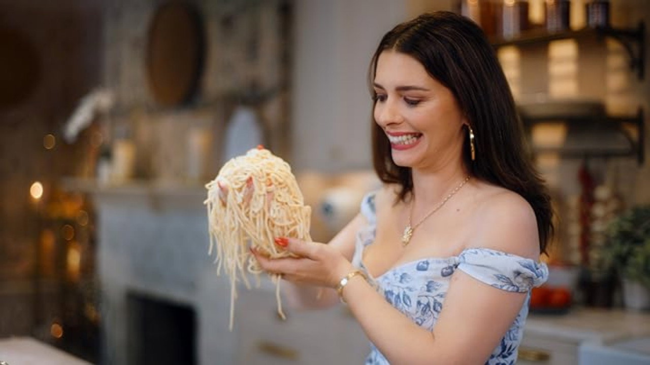 Image The Pasta Queen