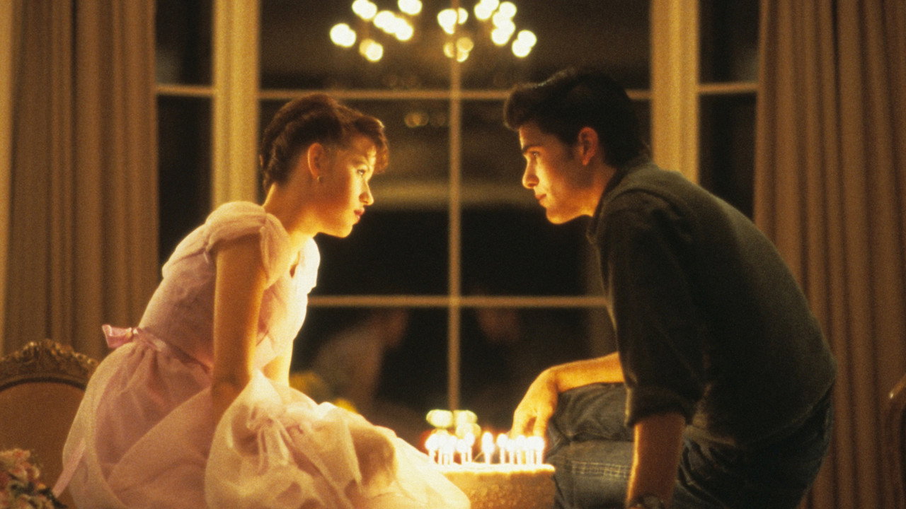 Sixteen Candles background 59