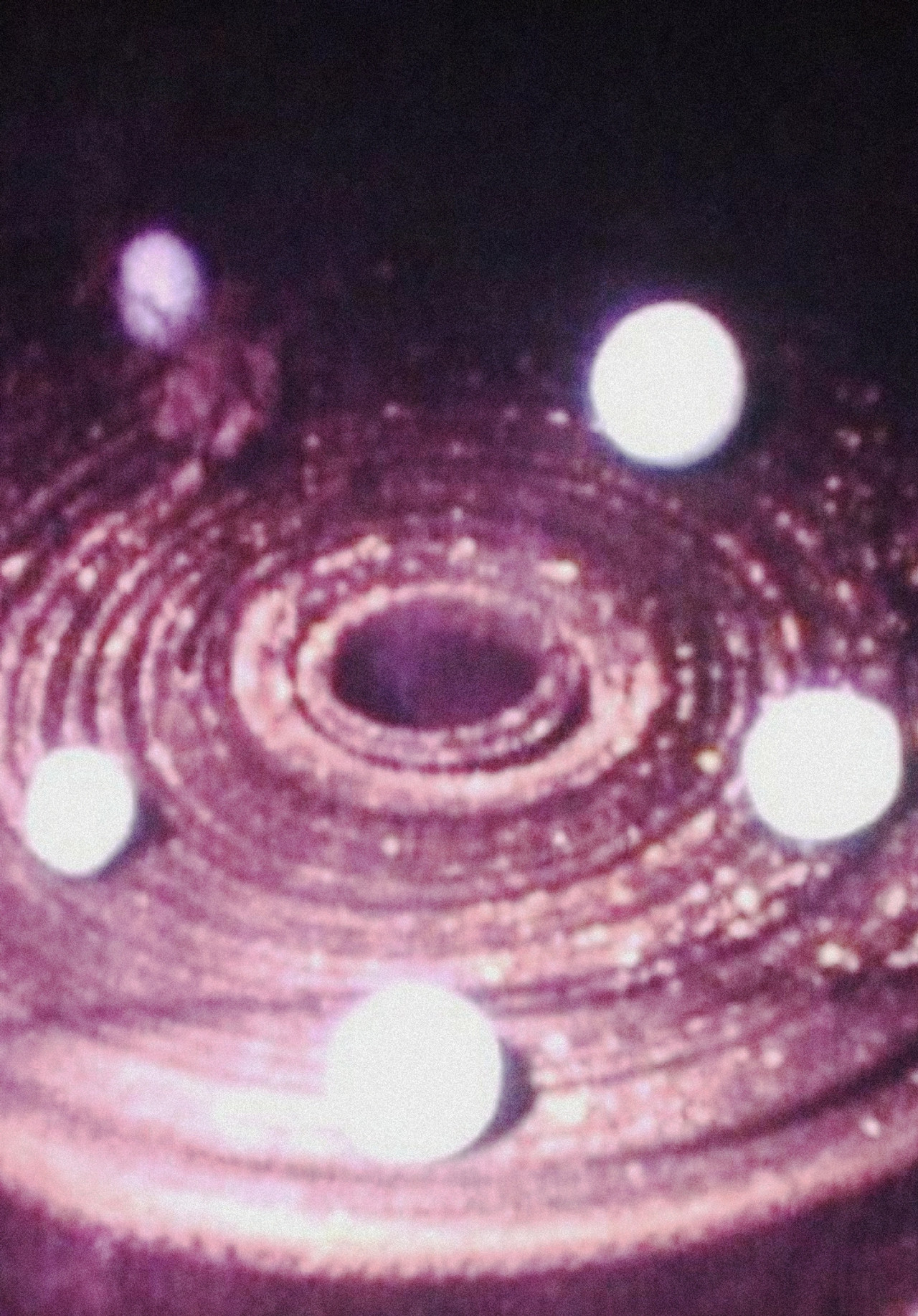 Bajo tierra Backdrop