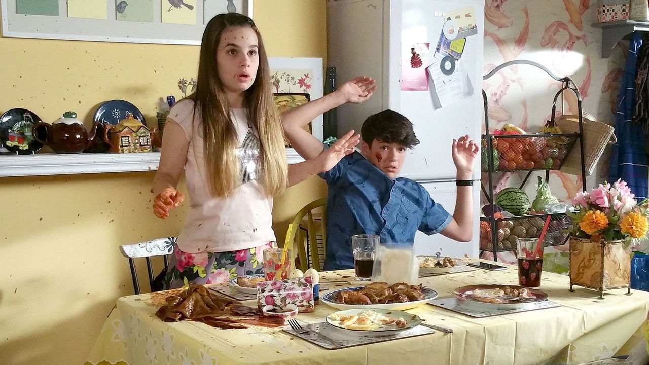 So Awkward — Épisode 1