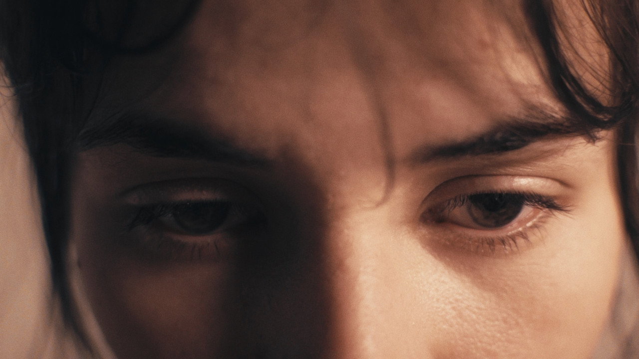 Immagine di copertina del trailer di Deeper