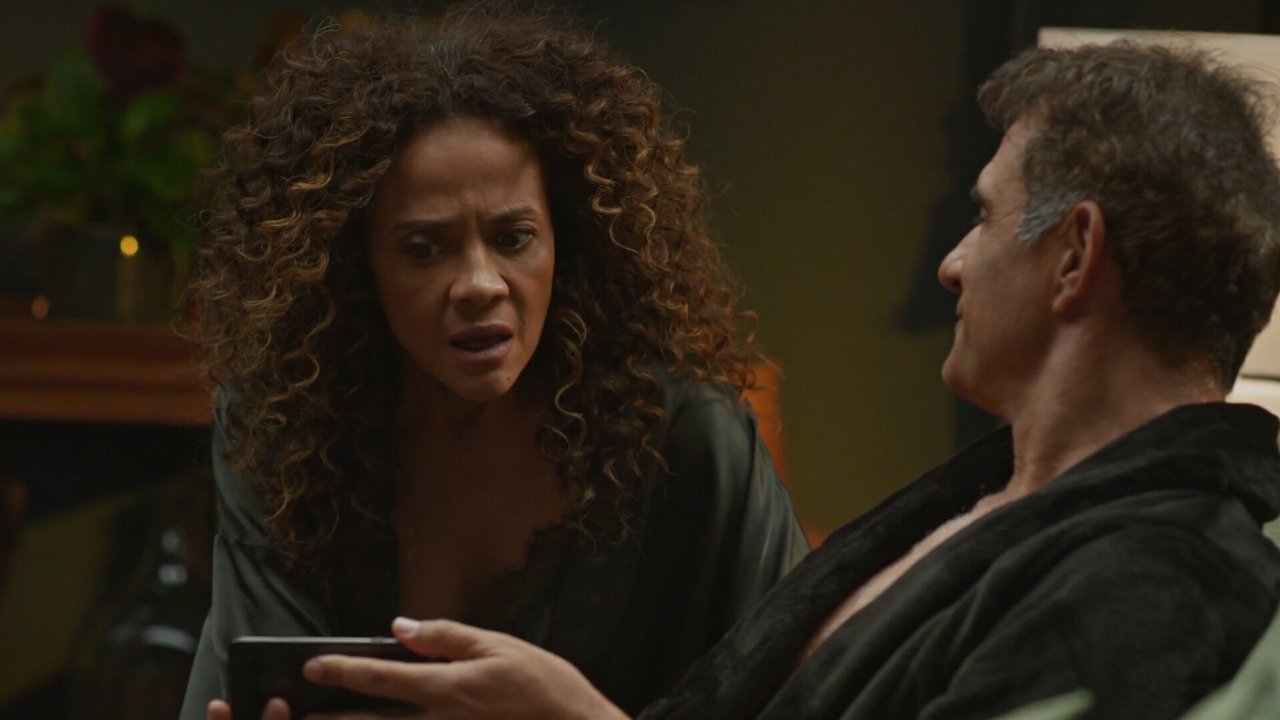 Dona de Mim - Season 1 Episode 97 : Episode 97