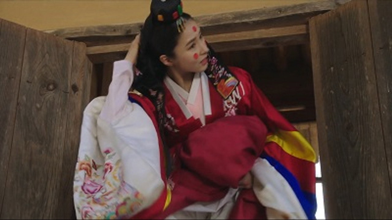 Rookie Historian Goo Hae-Ryung backdrop