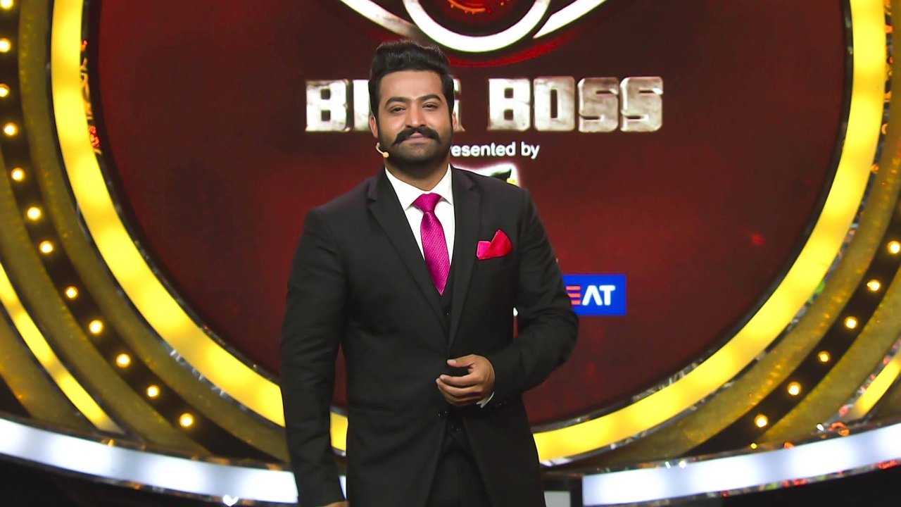 Bigg Boss Telugu - Season 1 Episode 1 : Jr. NTR Welcomes The Contestants