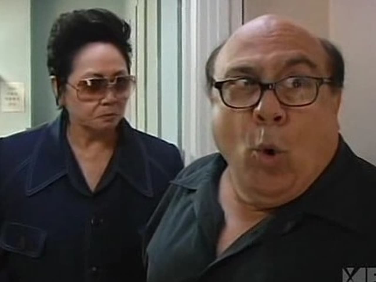It's Always Sunny in Philadelphia - Season 3 Episode 6 : The Gang Solves the North Korea Situation