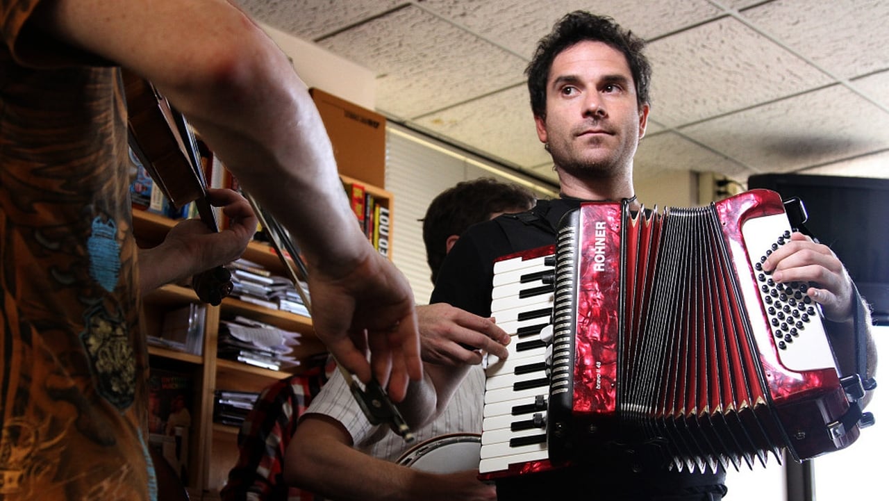 NPR Tiny Desk Concerts - Season 3 Episode 48 : Rana Santacruz