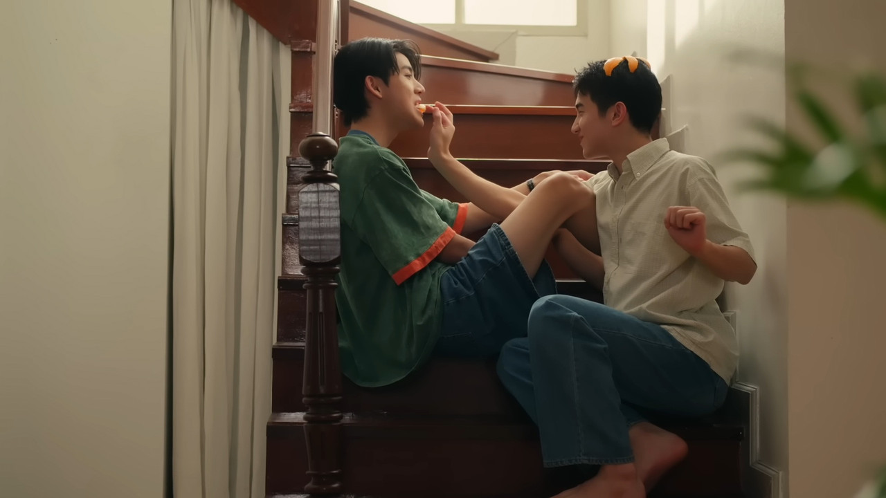 ต้นส้มบ้านเขา แต่ผลส้มหล่นมาบ้านเราตลอดเลย