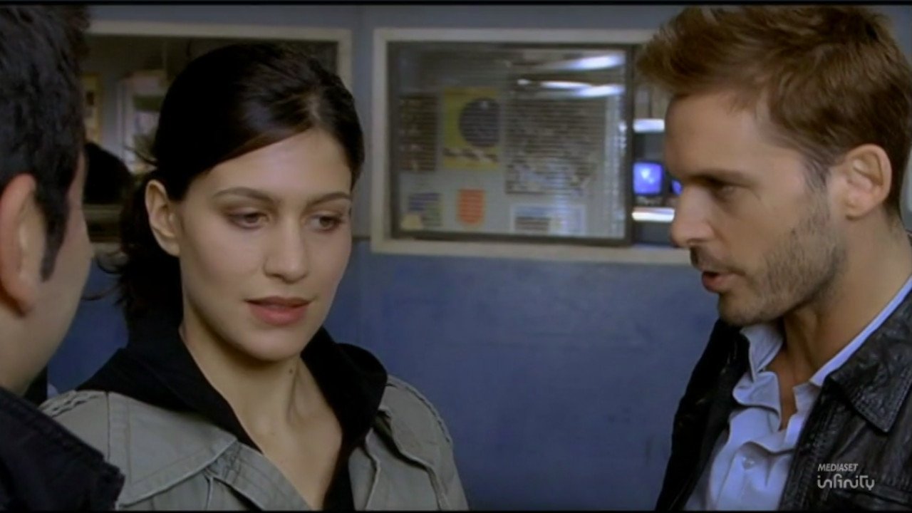 Distretto di Polizia - Season 7 Episode 1 : L'innocente