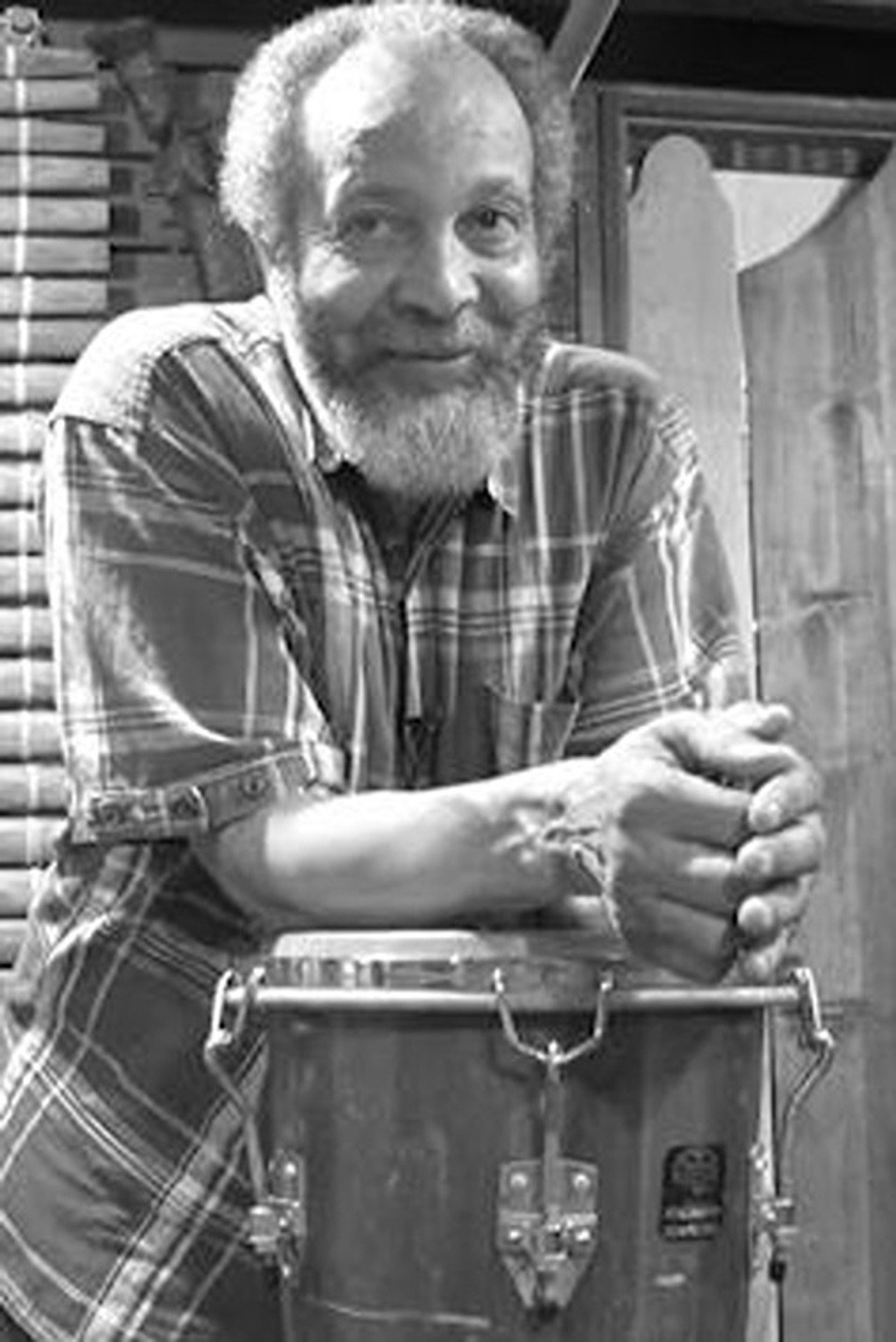 Earthquake Clips Backdrop