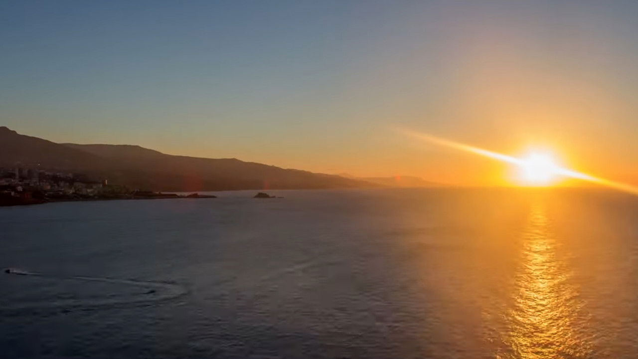 Twïza, L'Aventure Algérienne backdrop