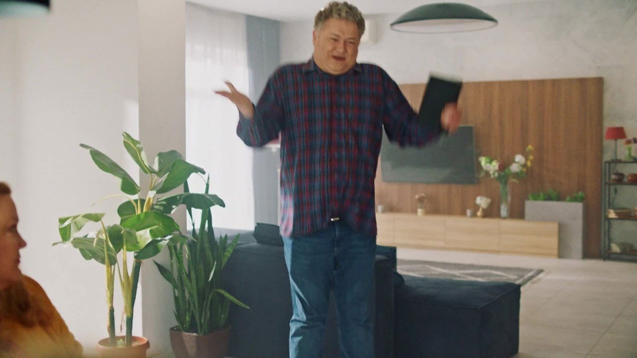 Скажені сусіди — Épisode 6