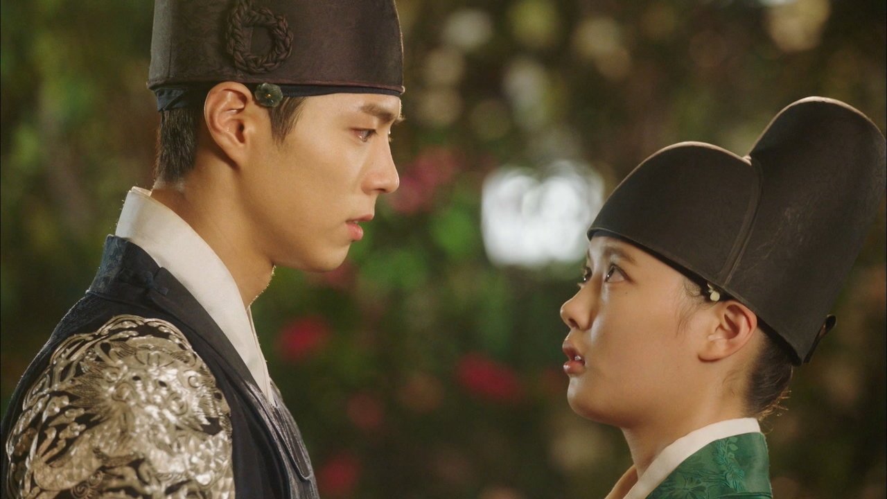Love in the Moonlight backdrop