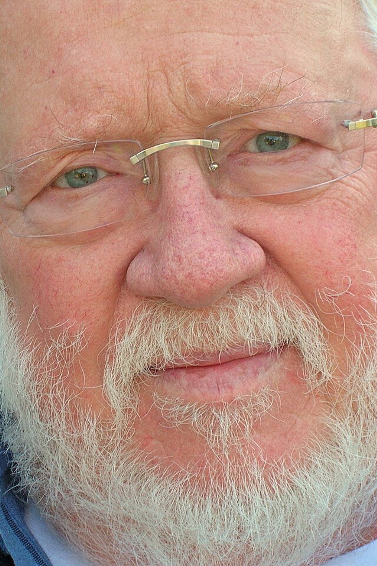 Portrait of Leo Beyers
