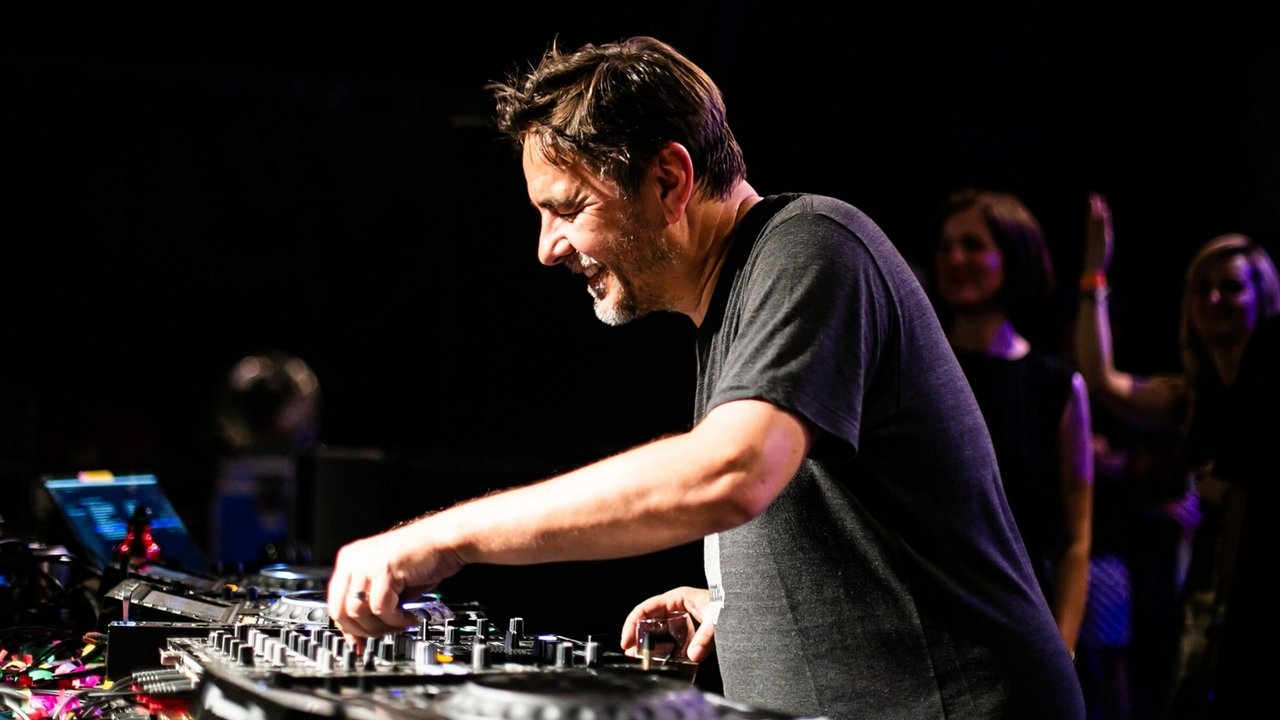 Scen från Laurent Garnier: Off the Record