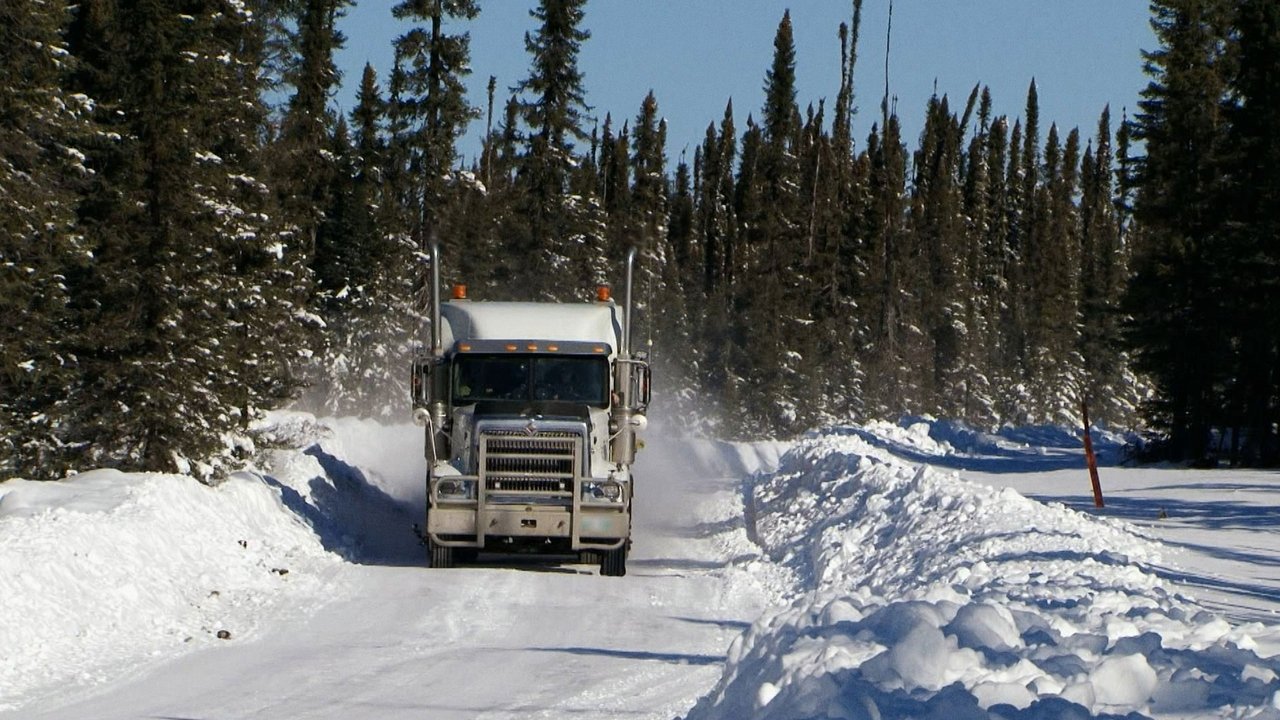 Ice Road Truckers - Season 11 Episode 8 : The Big Skid